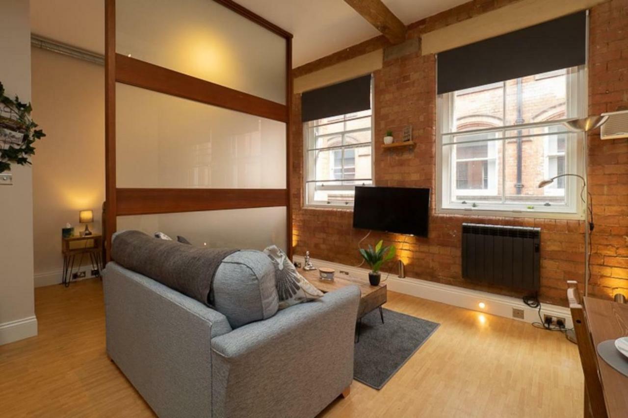 Stylish And Comfortable Lace Market Studio Apartment Nottingham Bagian luar foto