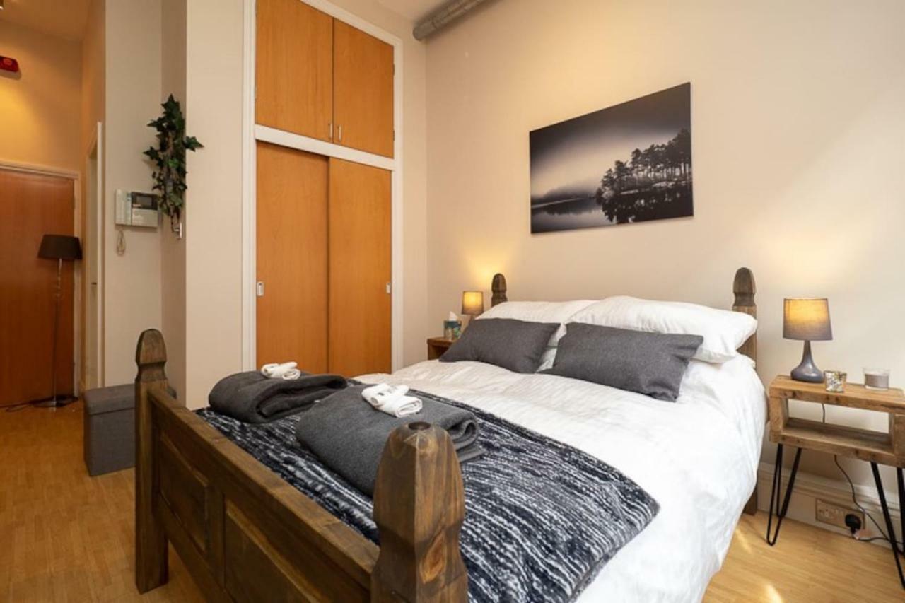 Stylish And Comfortable Lace Market Studio Apartment Nottingham Bagian luar foto